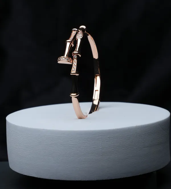 Nail_Luxe_Bracelet