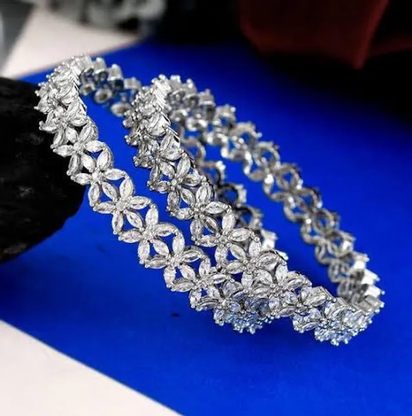 Eternal_Bloom_Bangle_Set