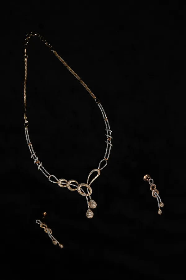 Golden_Knot_Cz_Necklace_Set