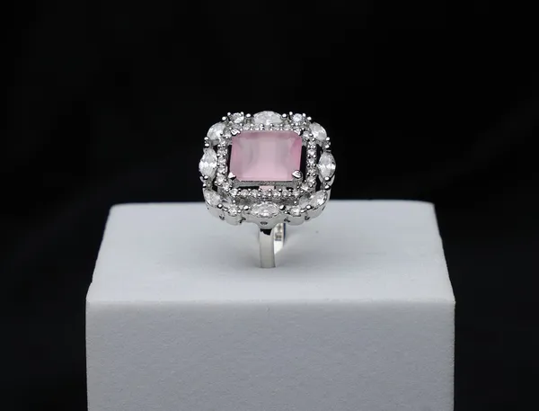 Regalia_Gemstone_Ring