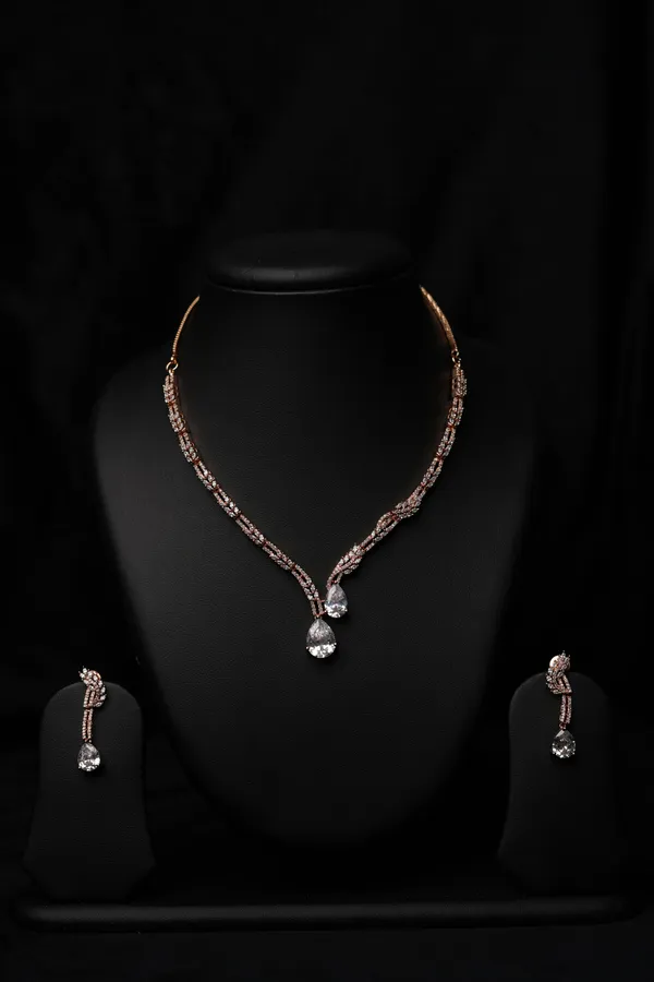 Rose_Drape_Necklace_Set