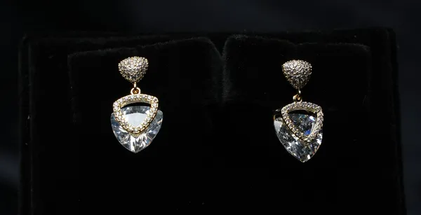Heartstone_Drop_Earrings