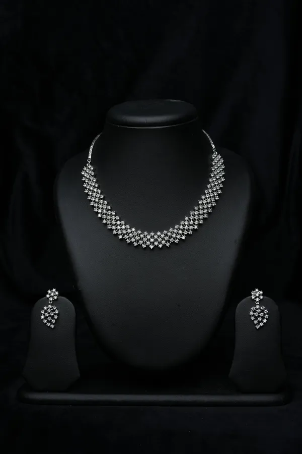 Serena_Bloom_Necklace_Set
