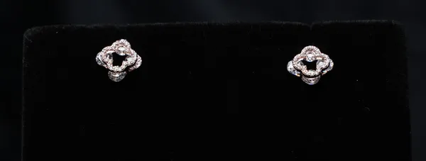 Twinkle_Bloom_Studs
