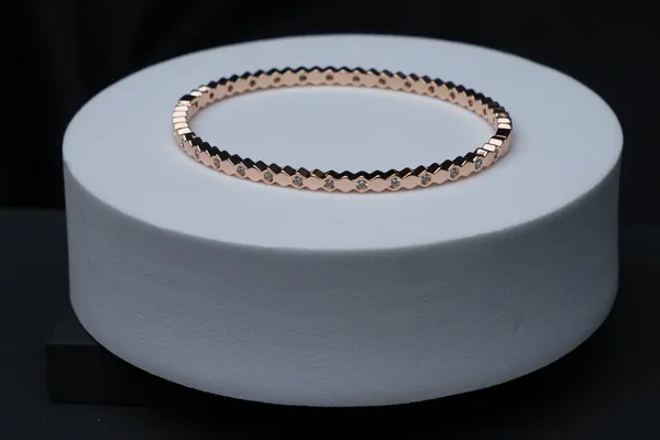 Hexa_Shine_Bracelet