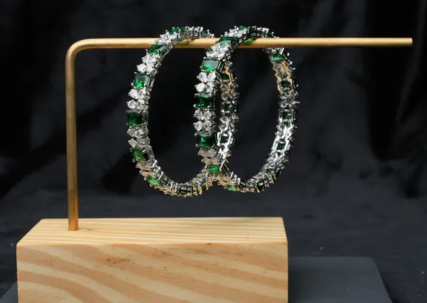 Emerald_Grace_Cz_Bangle_Set