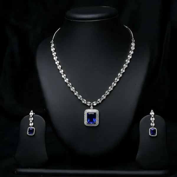 Midnight_Ocean_Titanic_Inspired_Necklace_Set