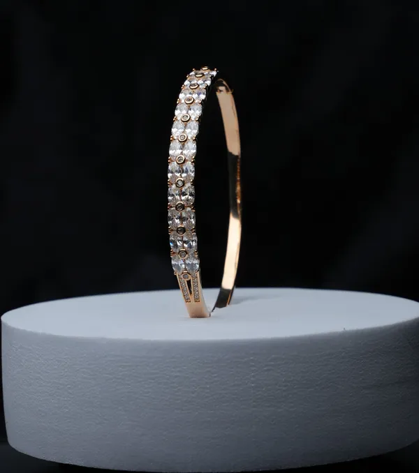 Eterna_Shine_Bracelet