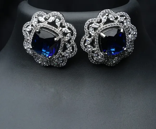 Regal_Bloom_Statement_Studs