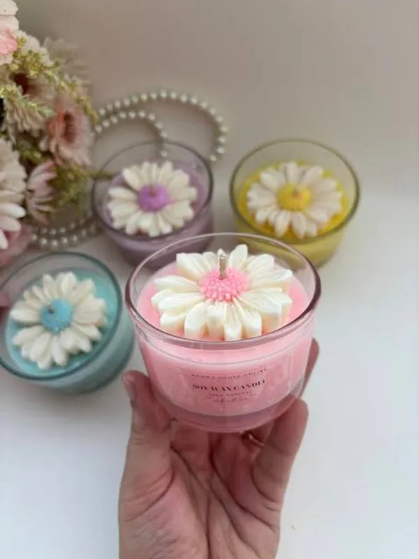 Glass_Soy_Wax_Floral_Daisy_Jar_Scented_Candle