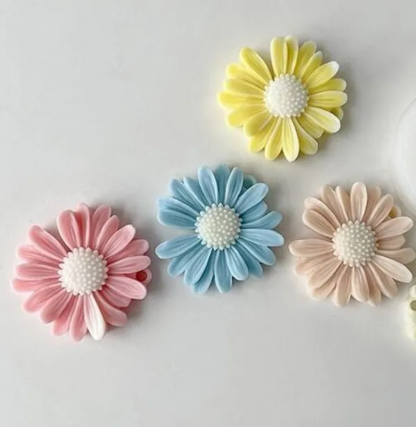 Daisy_Bloom_Candle__(Assorted)
