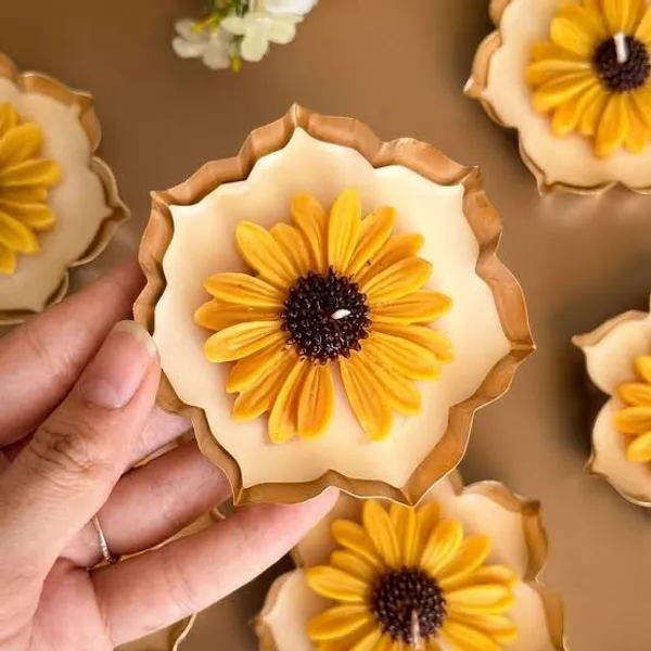 Sunflower_Urli_Candle__(Assorted)