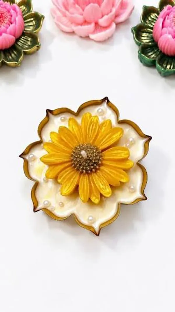 Daisy_Urli_Candle_(Assorted)