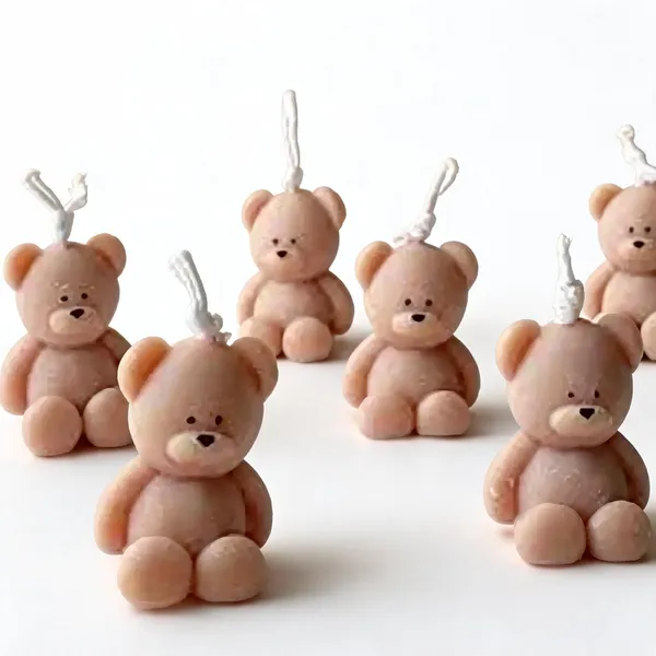 Small_Teddy_Shaped_Candle_(Assorted)