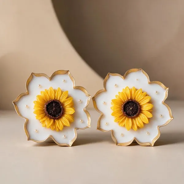 Sunflower_Urli_Candle_(Assorted)