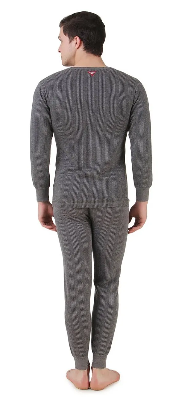 Quilted_Thermal_Set_Round_Neck_Full_Sleeve_Top_And_Trouser_For_Men