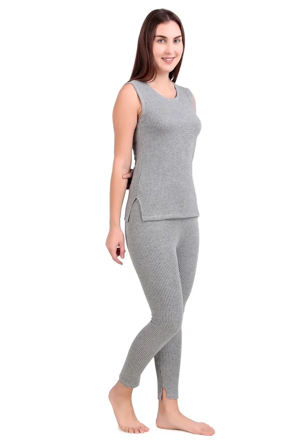 Womens_Quilted_Thermal_Set
