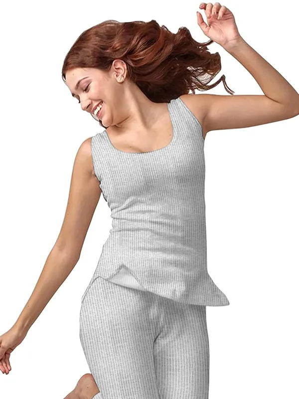 Womens_Thermal_Sleeveless_Top