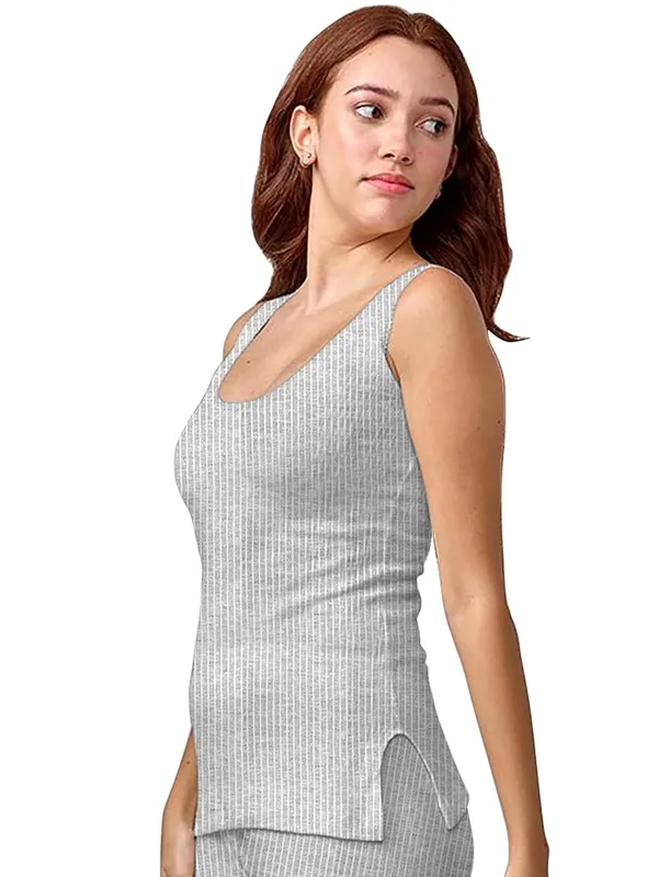 Womens_Thermal_Sleeveless_Top