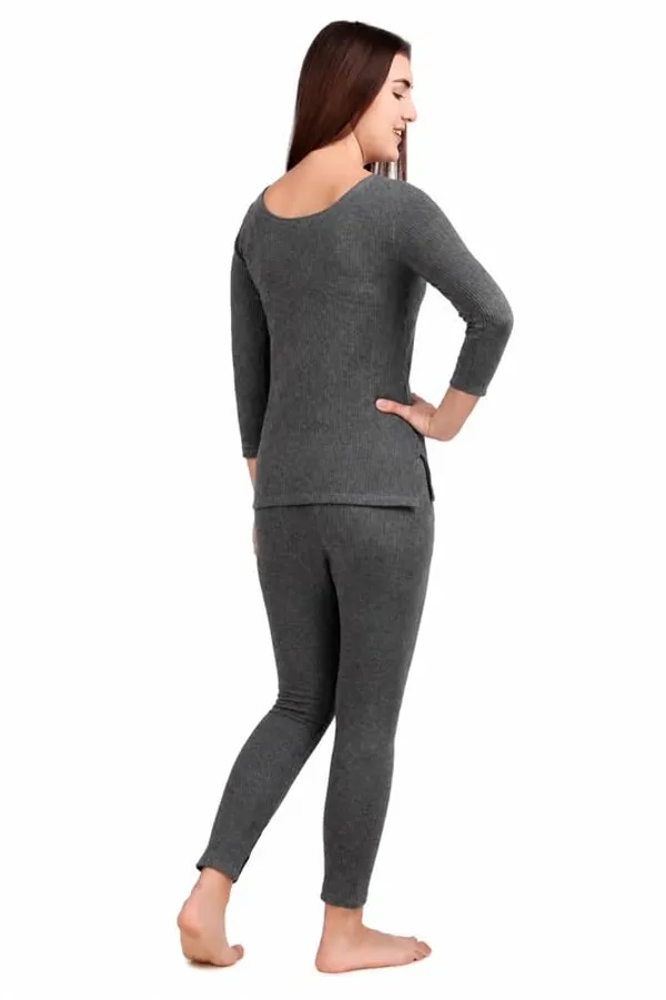 Womens_Thermal_Full_Sleeves_Set