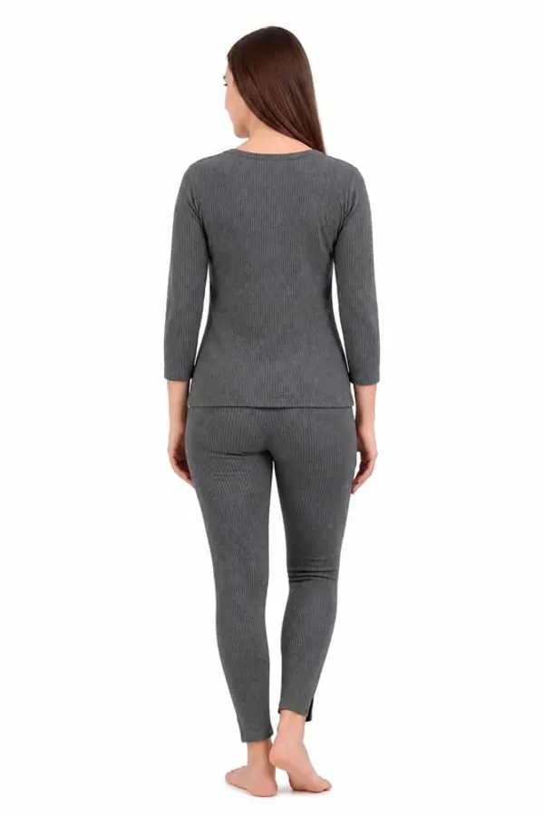 Womens_Thermal_Full_Sleeves_Set