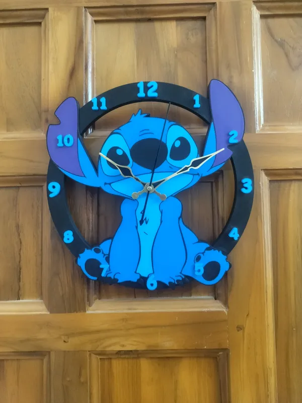 Stitch_Clock