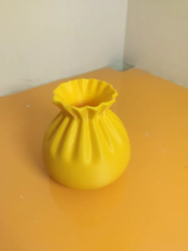 Potli_Vase_Yellow