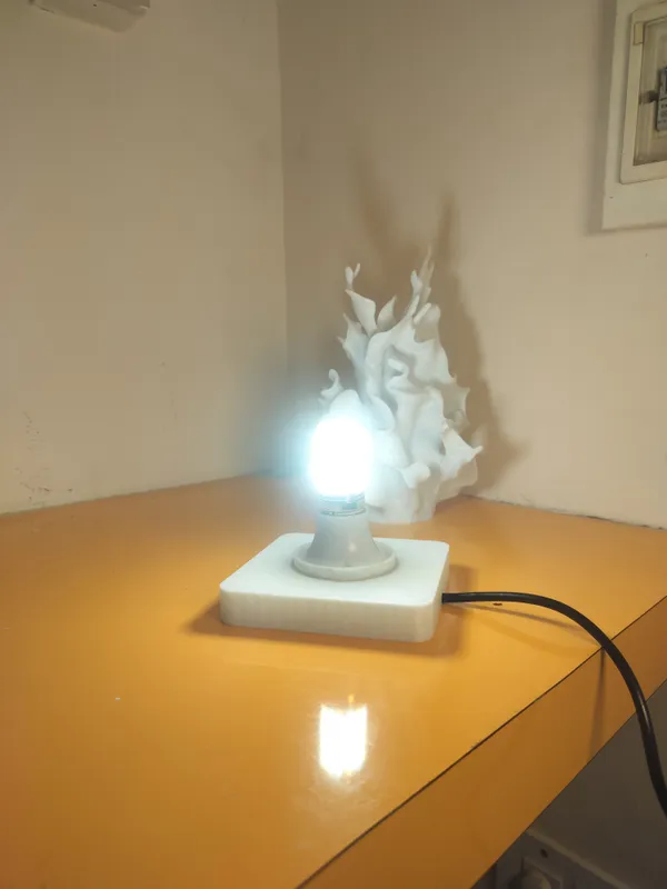 Coral_light_E27_Base_&_LED