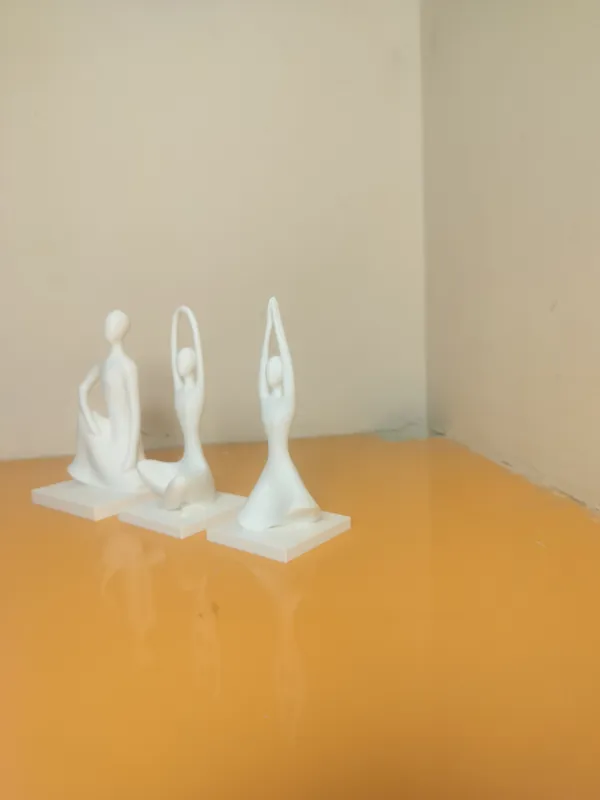 Harmony_Pose_Trio_(Set_of_three)_White