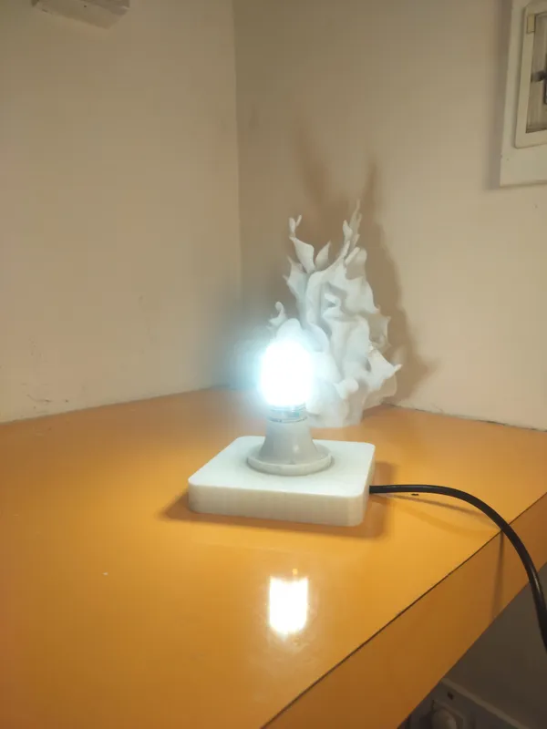Coral_light_E27_Base_&_LED