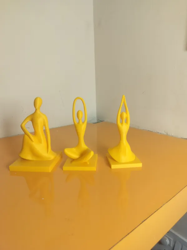 Harmony_Pose_Trio_(Set_of_three)_Yellow