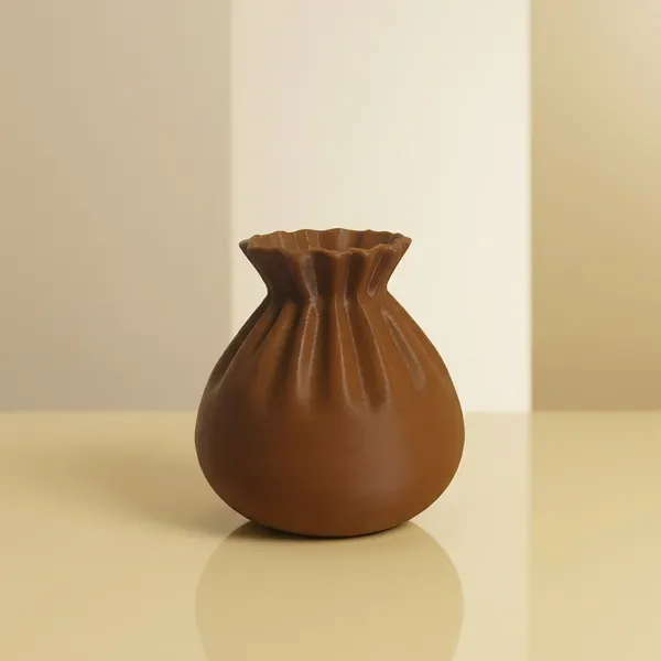 Potli_Vase_Chocolate