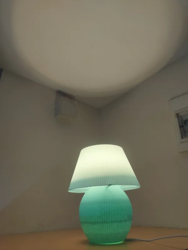 Ribbed_Table_Lamp_Mattee_Green