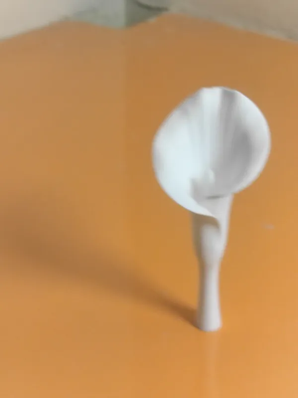 Flower_Sculpture_Set_of_Four_Small_(H-9_to_10_cms_each)White
