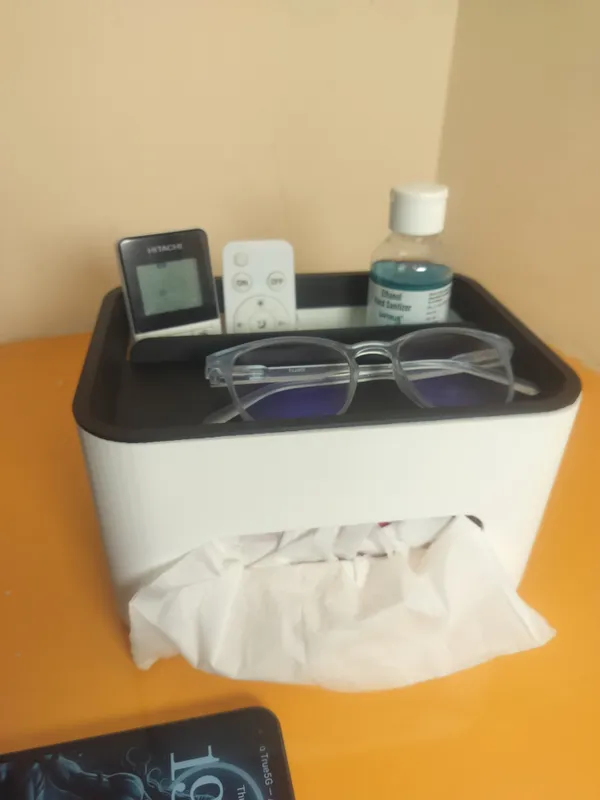 Tissue_Box_and_Remote_Holder_White_and_Black