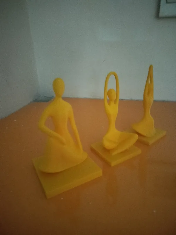 Harmony_Pose_Trio_(Set_of_three)_Yellow