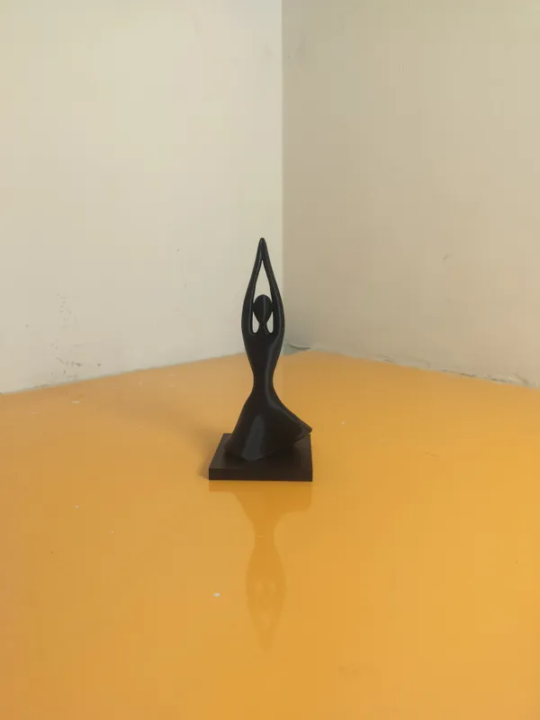 Harmony_Pose_Trio_(Set_of_three)_Black
