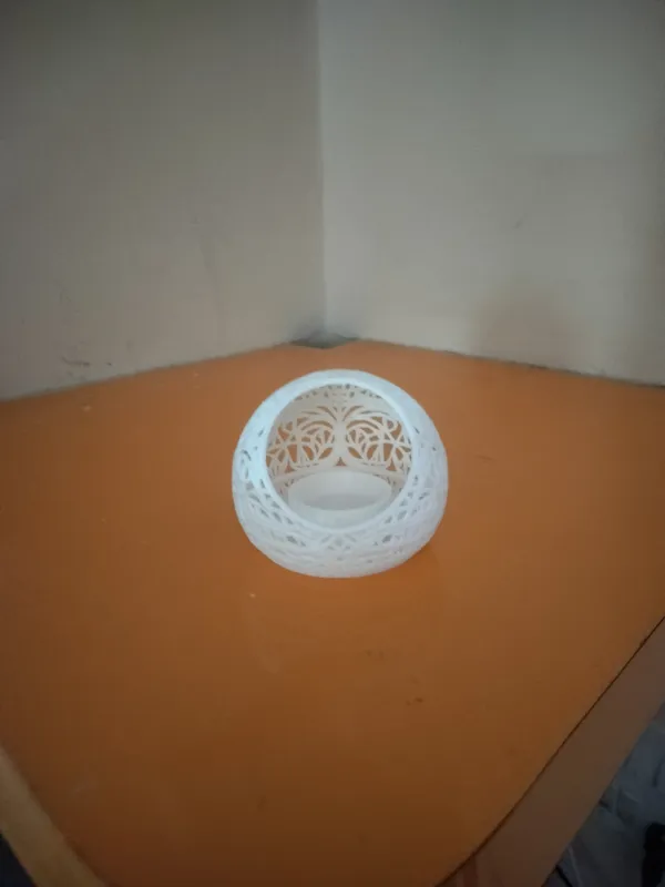 Tree_of_Light_LED_T_Light_Holder