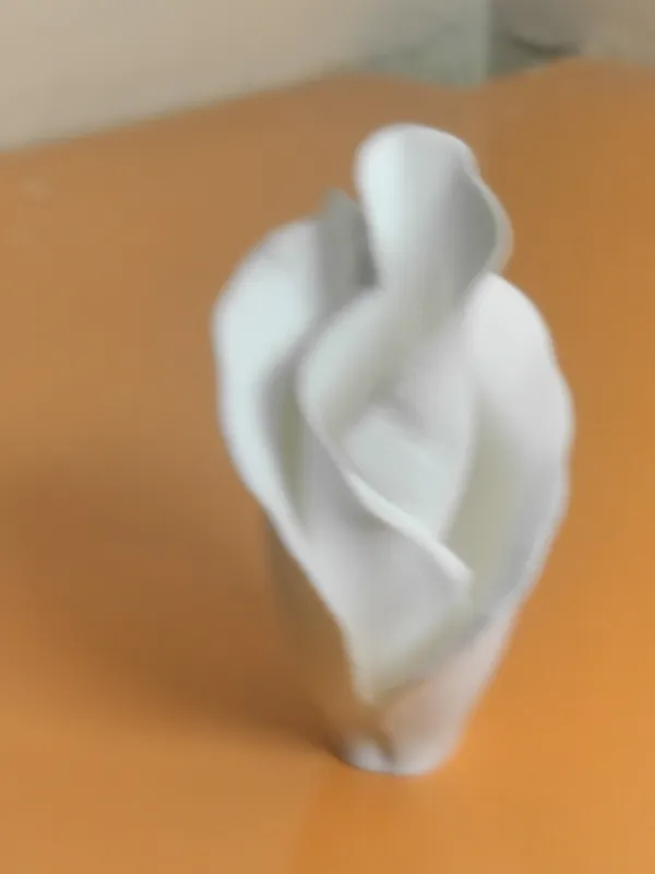 Flower_Sculpture_Set_of_Four_Small_(H-9_to_10_cms_each)White