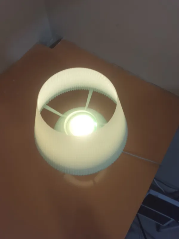 Ribbed_Table_Lamp_Mattee_Green