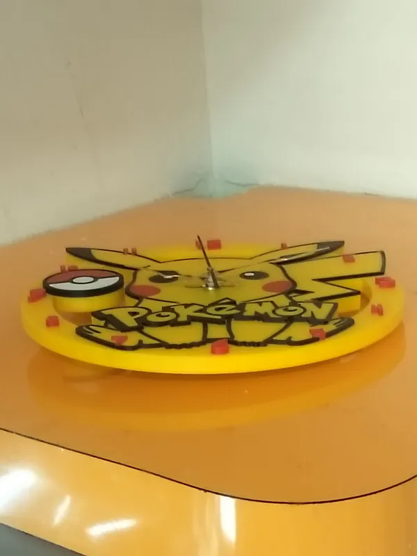 Pikachu_Pokeman_Clock