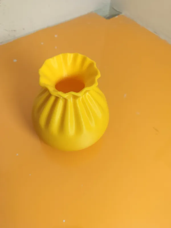 Potli_Vase_Yellow