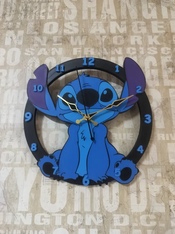 Stitch_Clock