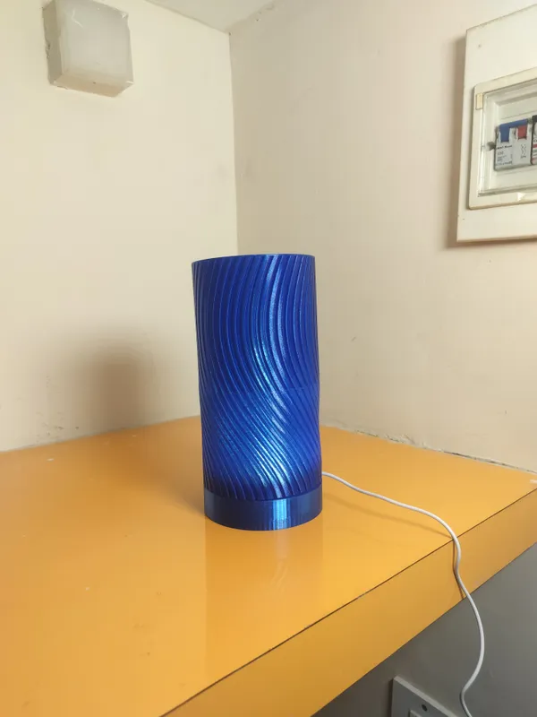 Fluid_Translucent_Blue_Light_with_LED_Kit