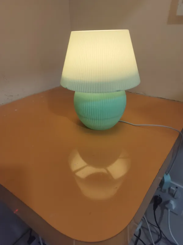 Ribbed_Table_Lamp_Mattee_Green