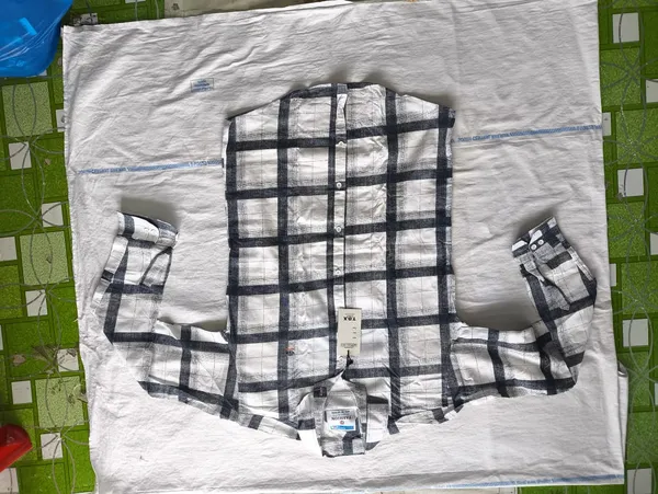 White_Checkered_Casual_Shirt_for_Men