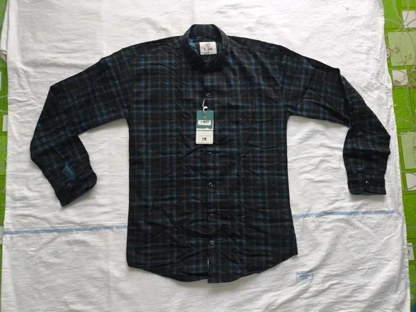 Black_Checkered_Regular_Fit_Shirt_for_Men