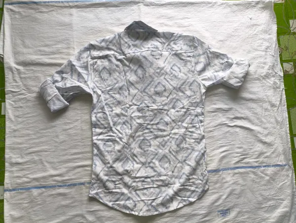 White_Printed_Regular_Fit_Shirt_for_Men