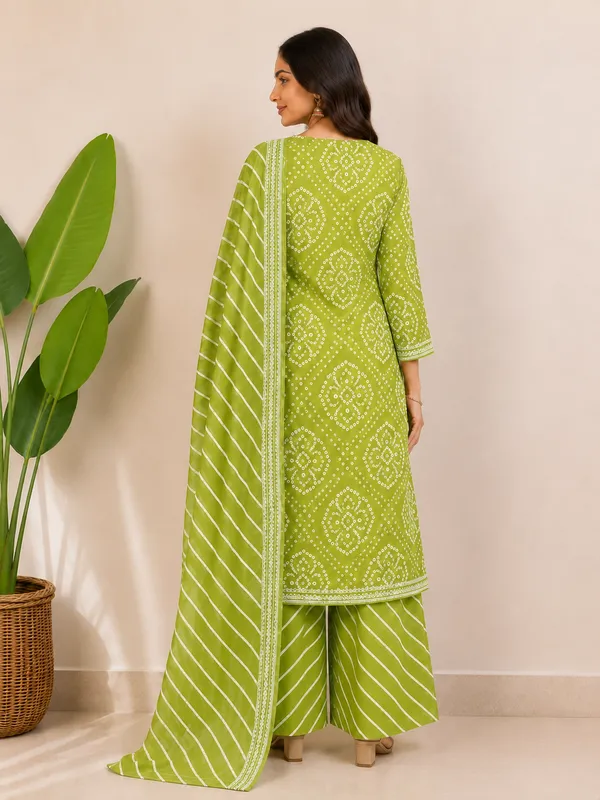 Green_Cotton_Straight_Printed_Kurta_Set_For_Women