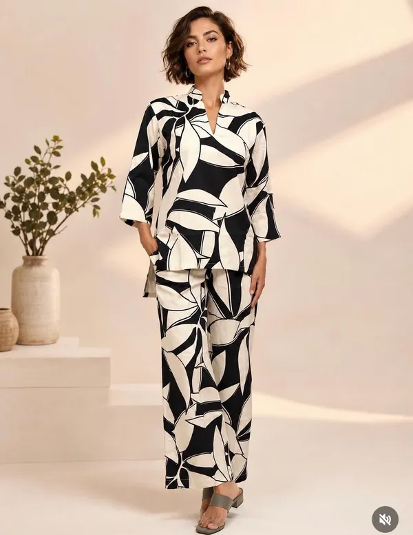 Black_And_White_Abstract_Print_Co_Ord_Set_for_Women
